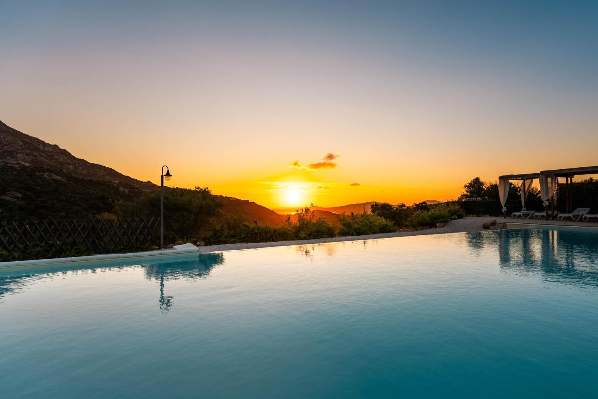 Casagliana Suite Resort Olbia Kültér fotó